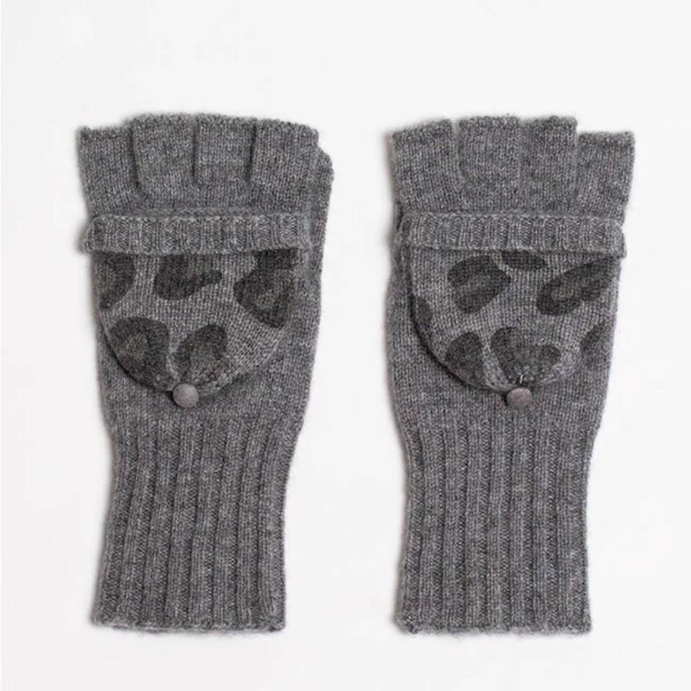 Quinn Women’s Cashmere Leopard Print Fingerless Gloves - NWT!